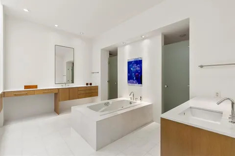 $1,695,000 | 3740 Holland Avenue, Unit 3B, Dallas, TX 75219