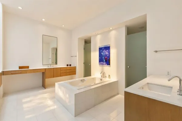 $1,495,000 | 3740 Holland Avenue, Unit 3B, Dallas, TX 75219