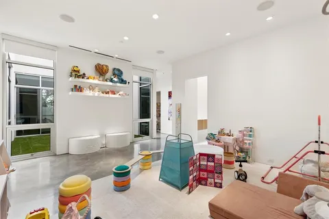 $1,695,000 | 3740 Holland Avenue, Unit 3B, Dallas, TX 75219