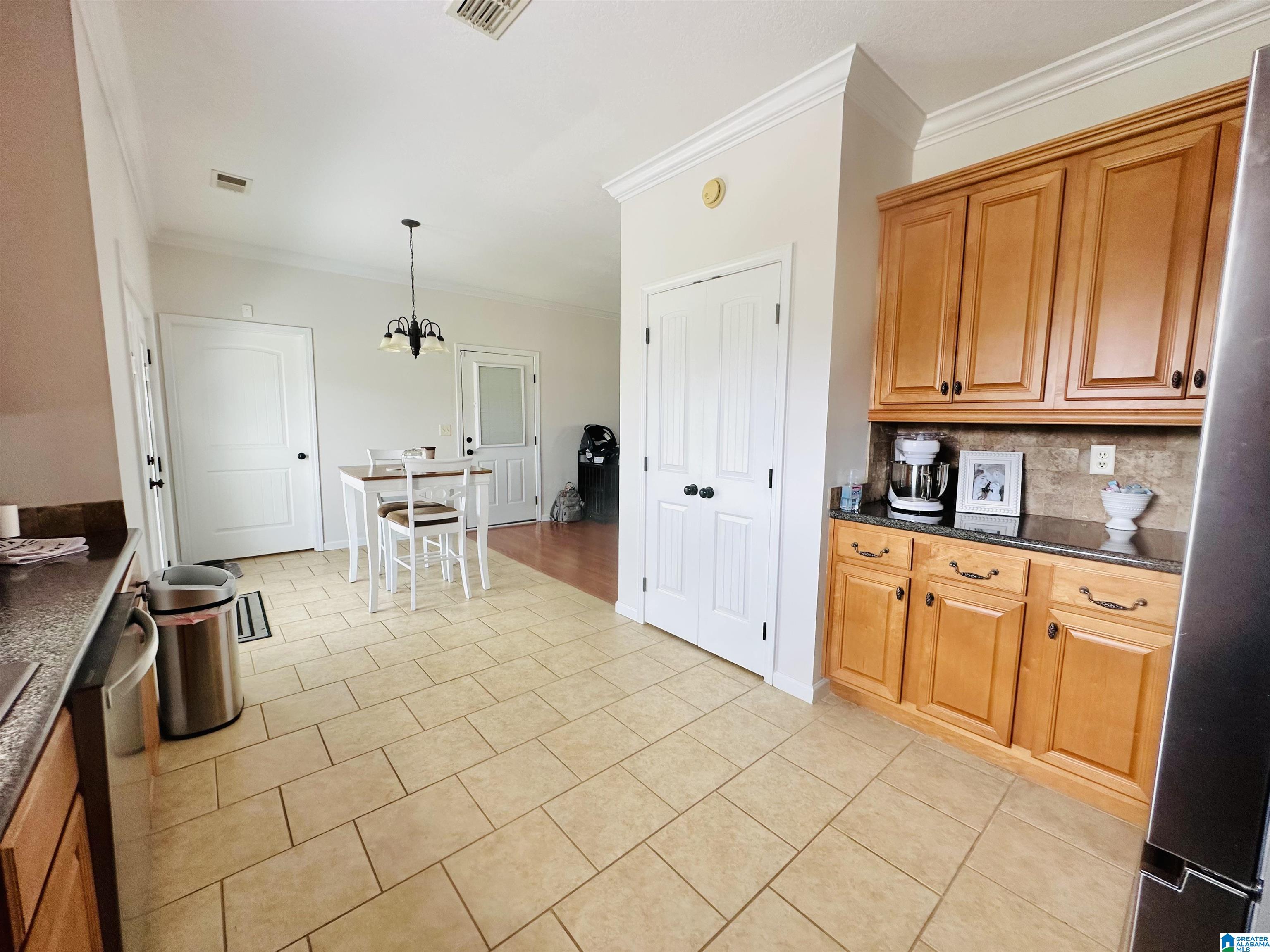 339 Ballington Way Clanton, AL 35045 - Photo 6 of 33