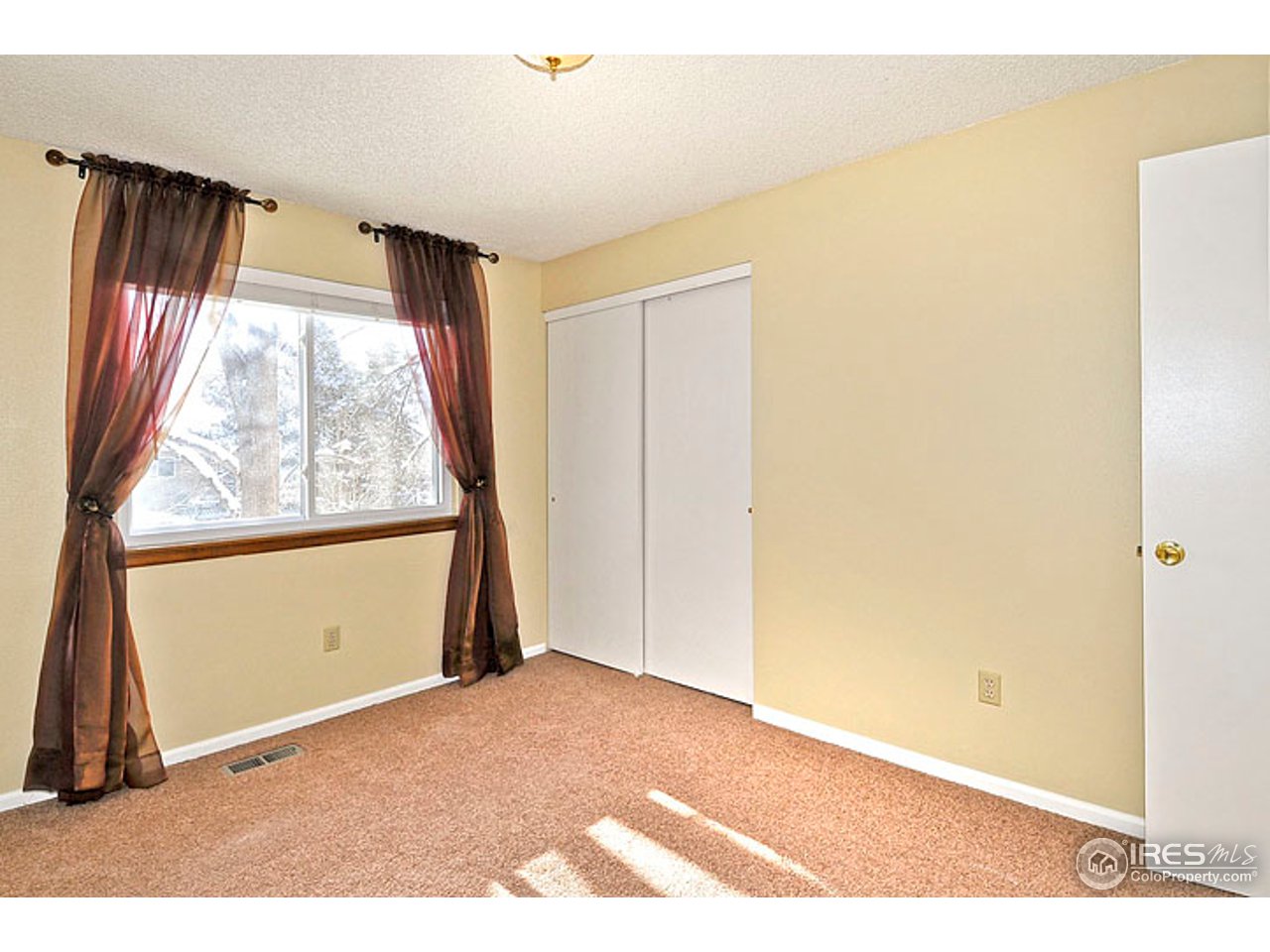 2401 Wapiti Road Fort Collins, CO 80525 - Photo 11 of 22 Gallery Image 11