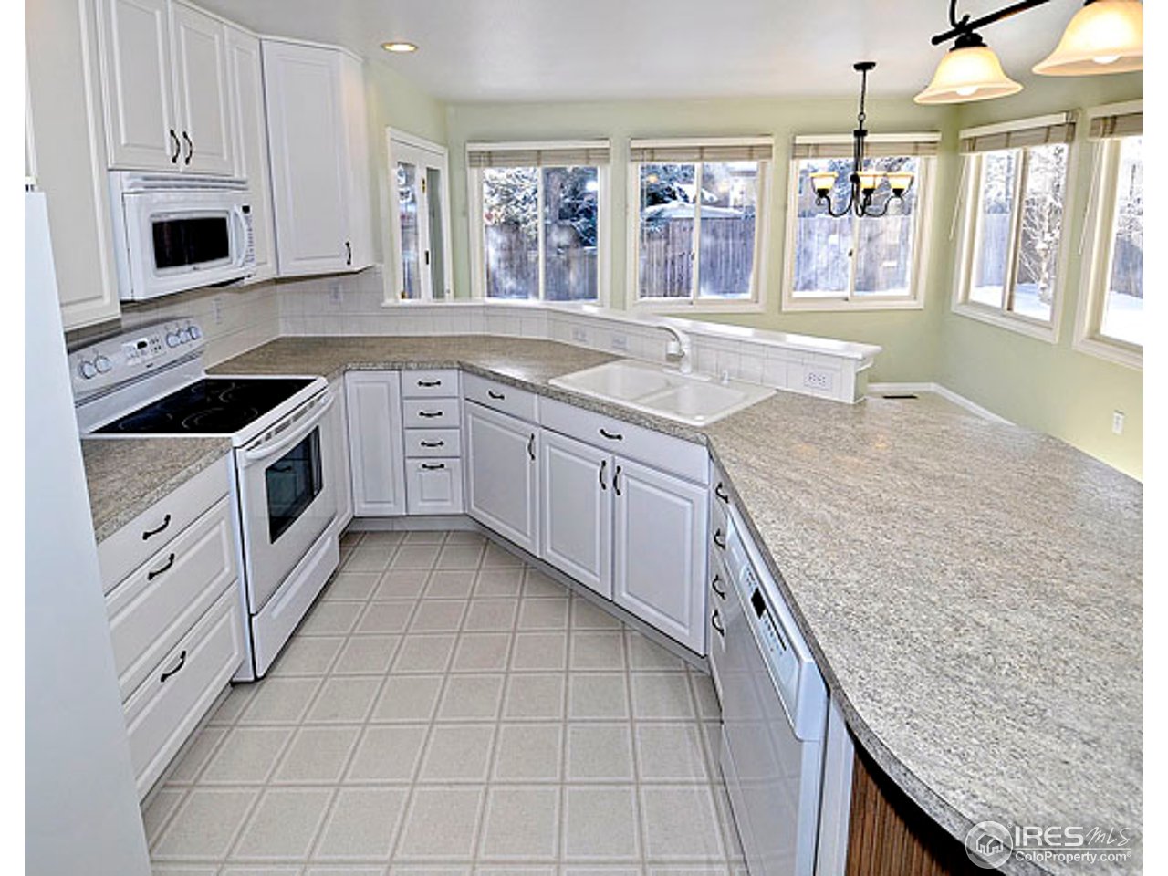 2401 Wapiti Road Fort Collins, CO 80525 - Photo 6 of 22 Gallery Image 6