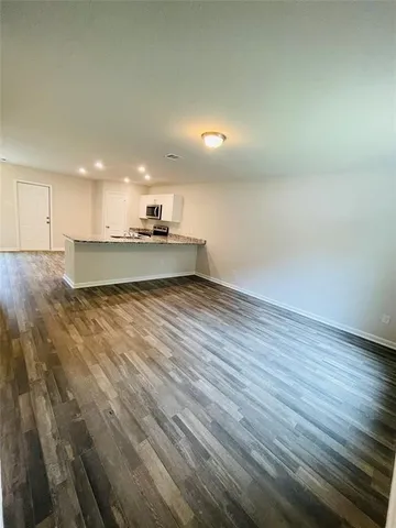 $1,395 | 203 Big Oak, Livingston, TX 77351