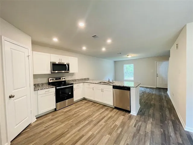 $1,395 | 203 Big Oak, Livingston, TX 77351