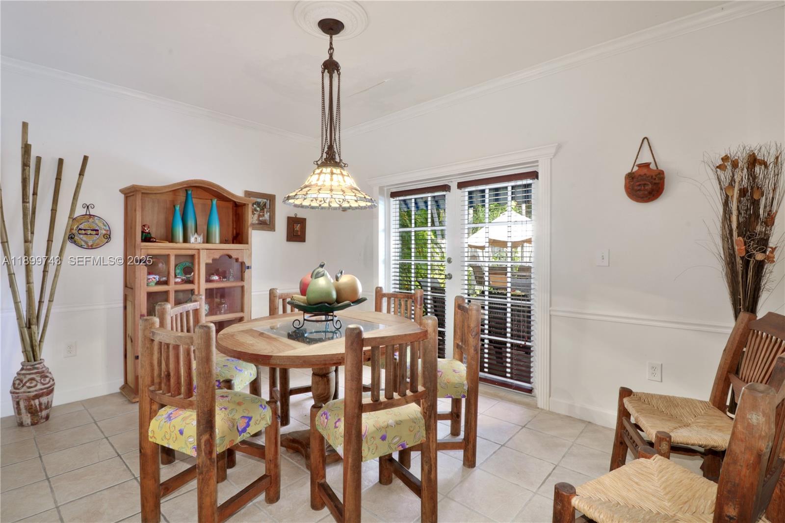 15217 Southwest 36th Terrace Miami, FL 33185 - Photo 12 of 28