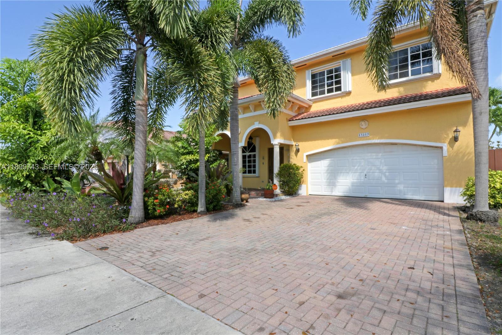 15217 Southwest 36th Terrace Miami, FL 33185 - Photo 21 of 28