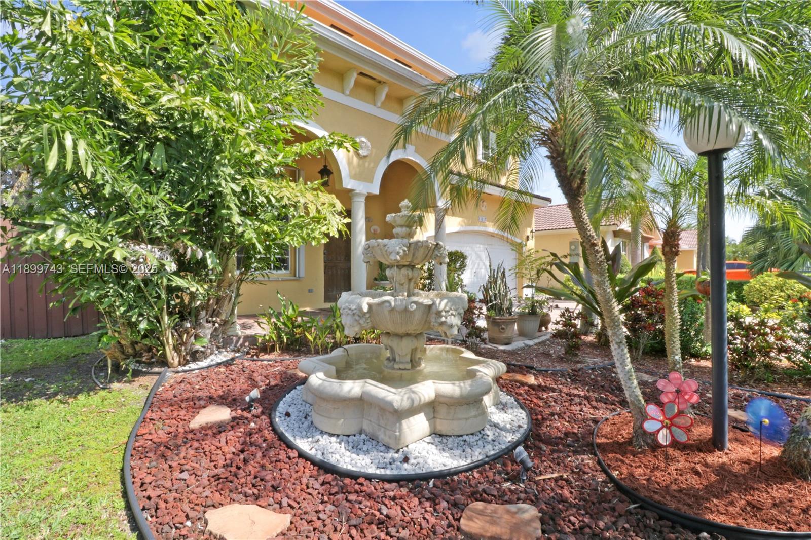 15217 Southwest 36th Terrace Miami, FL 33185 - Photo 23 of 28