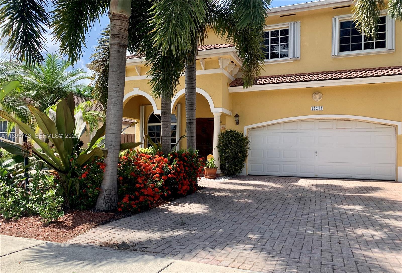 15217 Southwest 36th Terrace Miami, FL 33185 - Photo 27 of 28