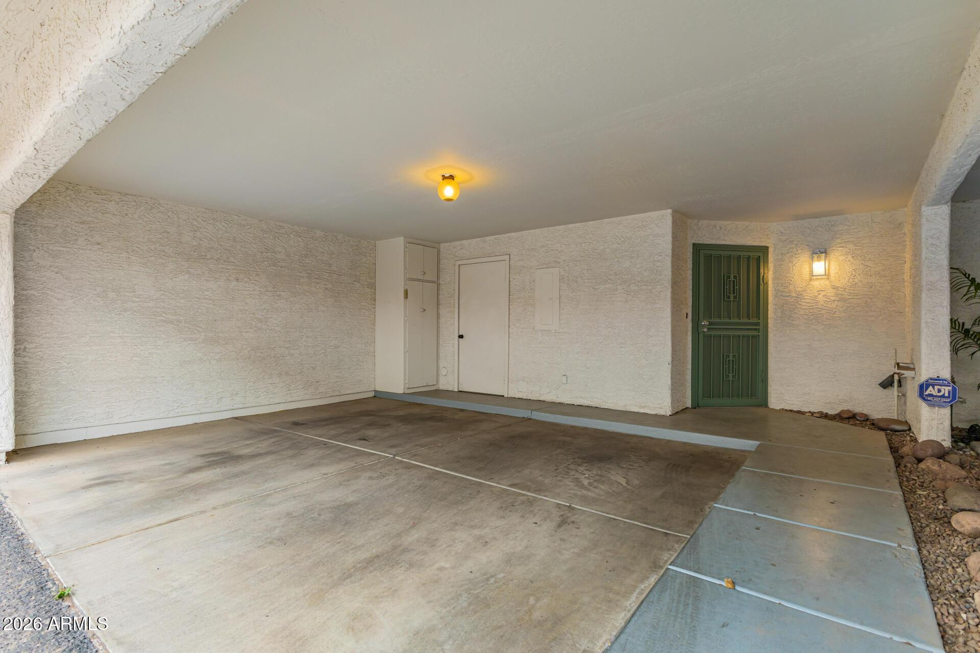 4328 North 36th Street, Unit 3 Phoenix, AZ 85018 - Photo 3 of 28