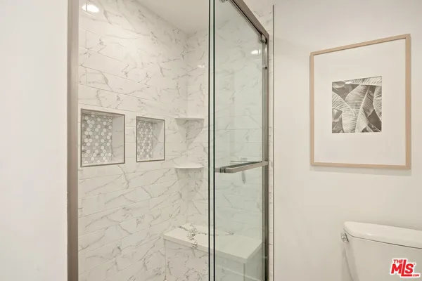 $749,000 | 2706 Honolulu Avenue, Unit 105, Montrose, CA 91020