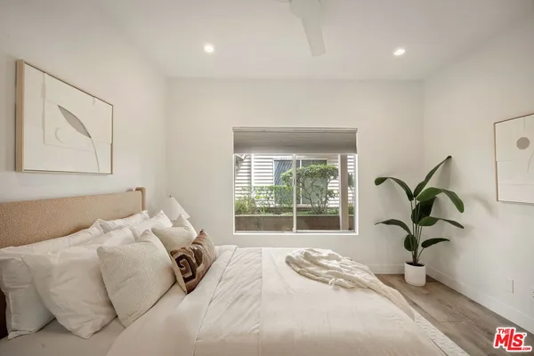 $749,000 | 2706 Honolulu Avenue, Unit 105, Montrose, CA 91020