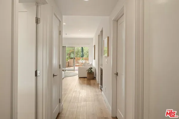 $749,000 | 2706 Honolulu Avenue, Unit 105, Montrose, CA 91020