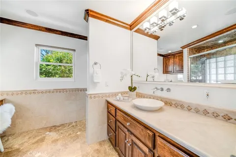 $3,700,000 | 31272 Ceanothus Drive, Laguna Beach, CA 92651