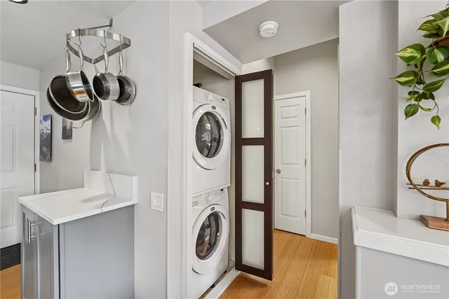 $3,995 | 115 West Galer Street, Unit 101, Seattle, WA 98119