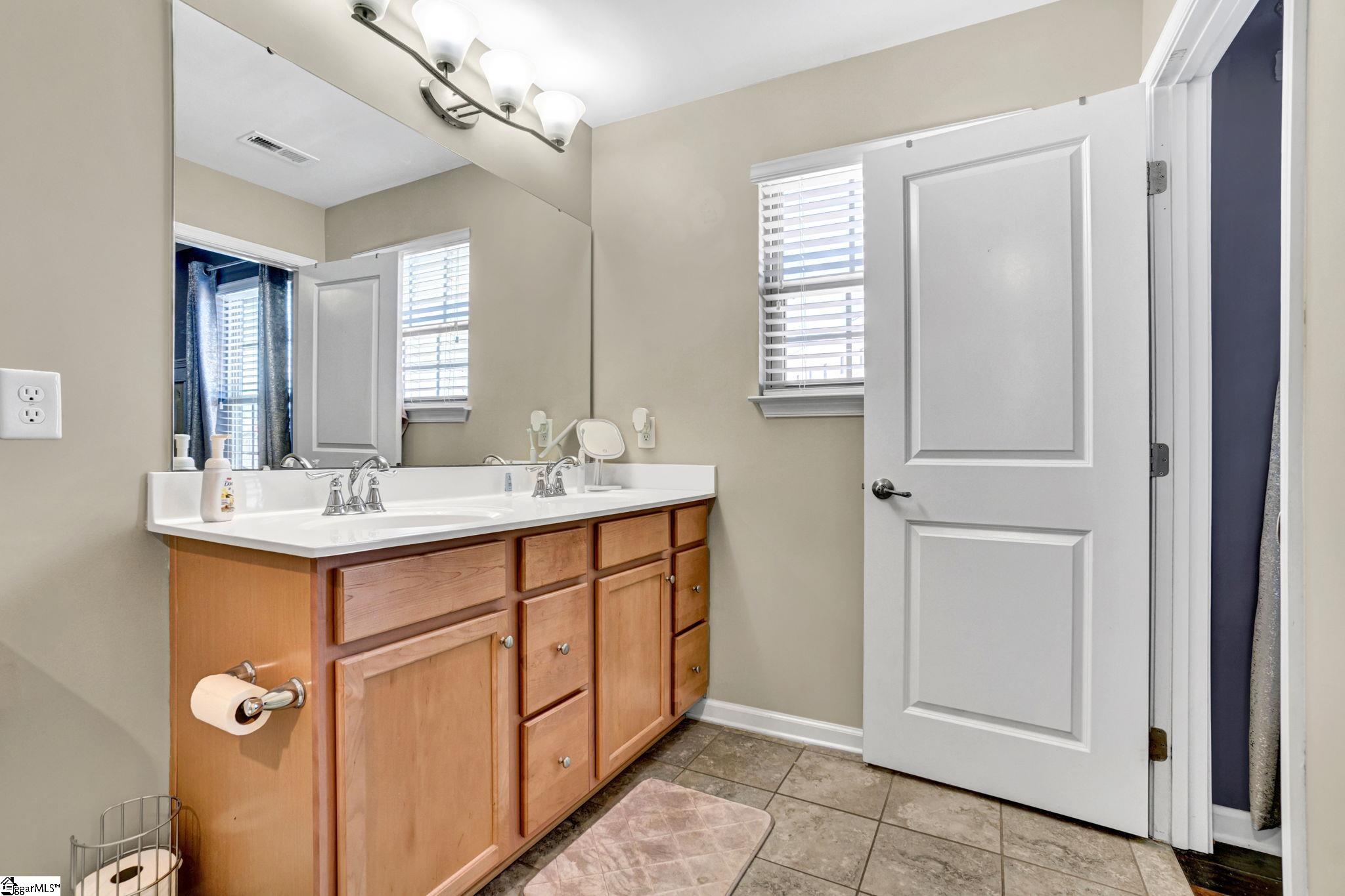 137 Middleby Way Greer, SC 29650 - Photo 27 of 44 Gallery Image 27