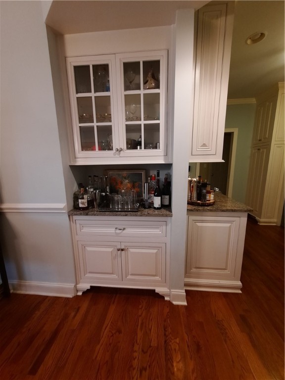 3104 Myrtlewood Anderson, SC 29621 - Photo 11 of 49 Dry Bar in the Dining Room