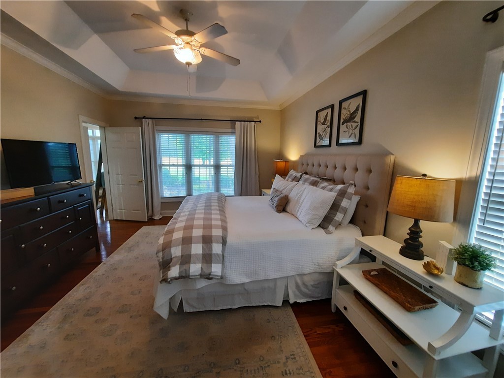 3104 Myrtlewood Anderson, SC 29621 - Photo 27 of 49 Master Bedroom with Tray Ceiling