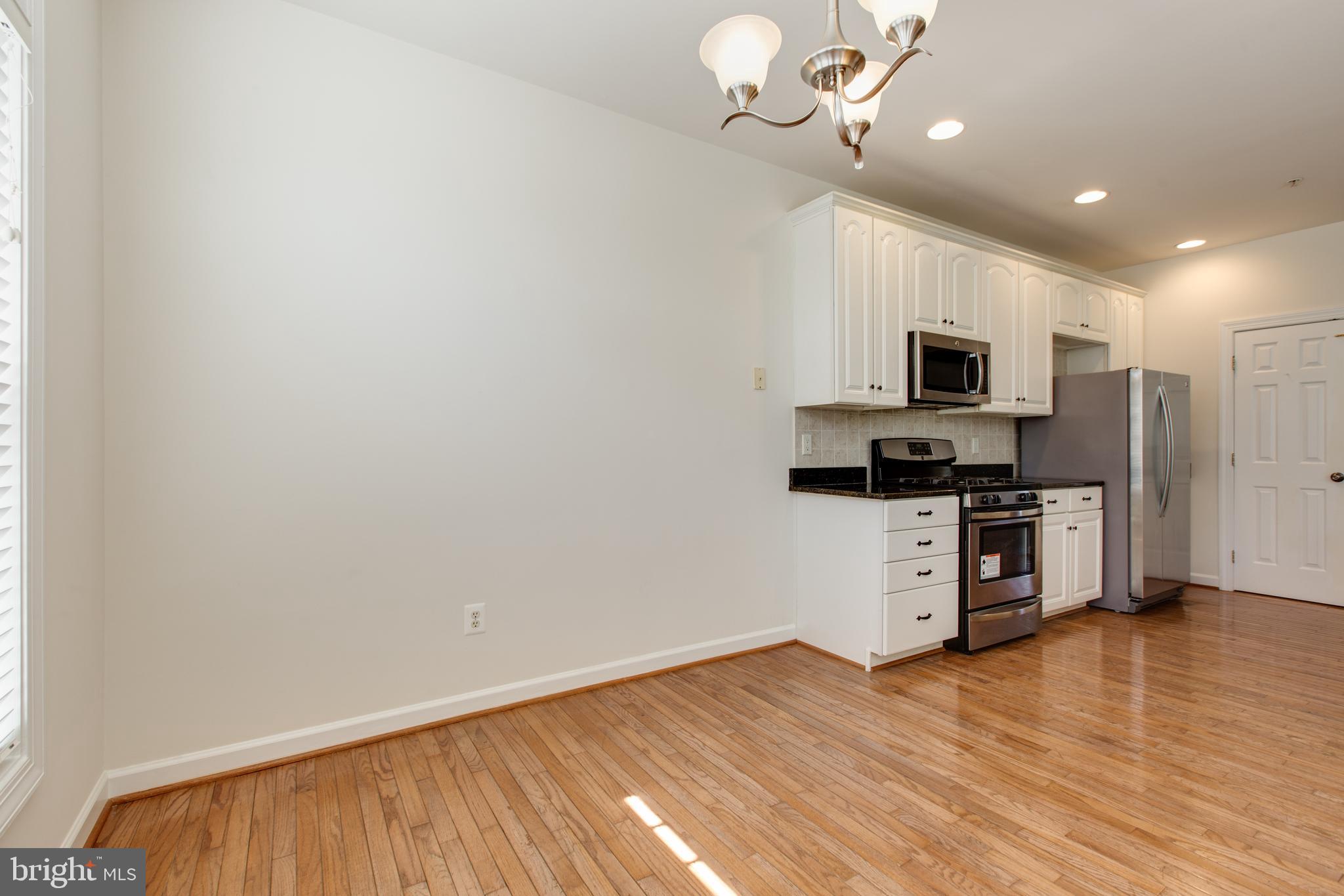 10621 Hillingdon Road Woodstock, MD 21163 - Photo 12 of 40 Kitchen