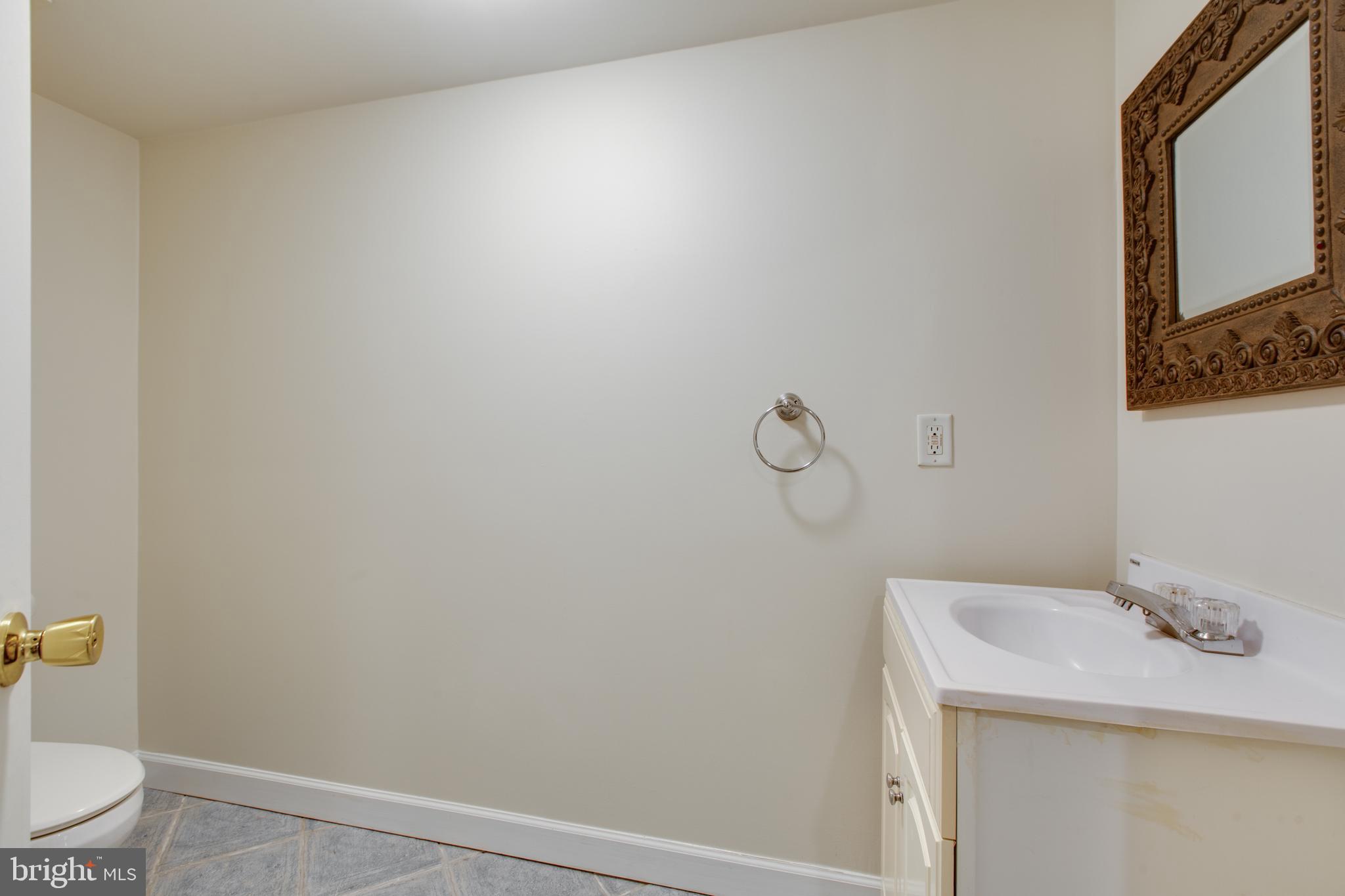 10621 Hillingdon Road Woodstock, MD 21163 - Photo 35 of 40 Half Bathroom-Basement