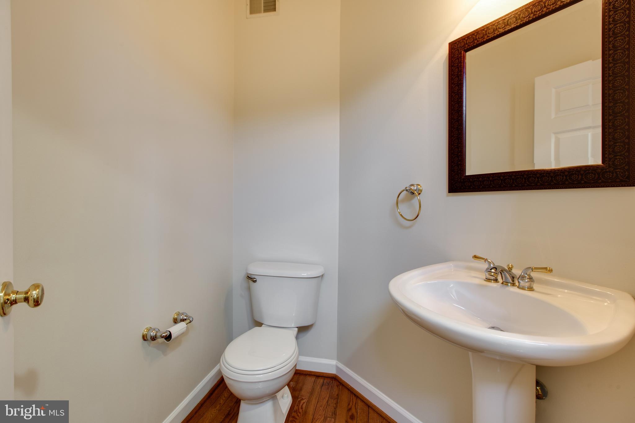 10621 Hillingdon Road Woodstock, MD 21163 - Photo 6 of 40 Powder Room-Main Level