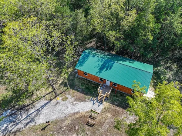 $219,000 | 8655 Southeast 54th Highway, Collins, MO 64738