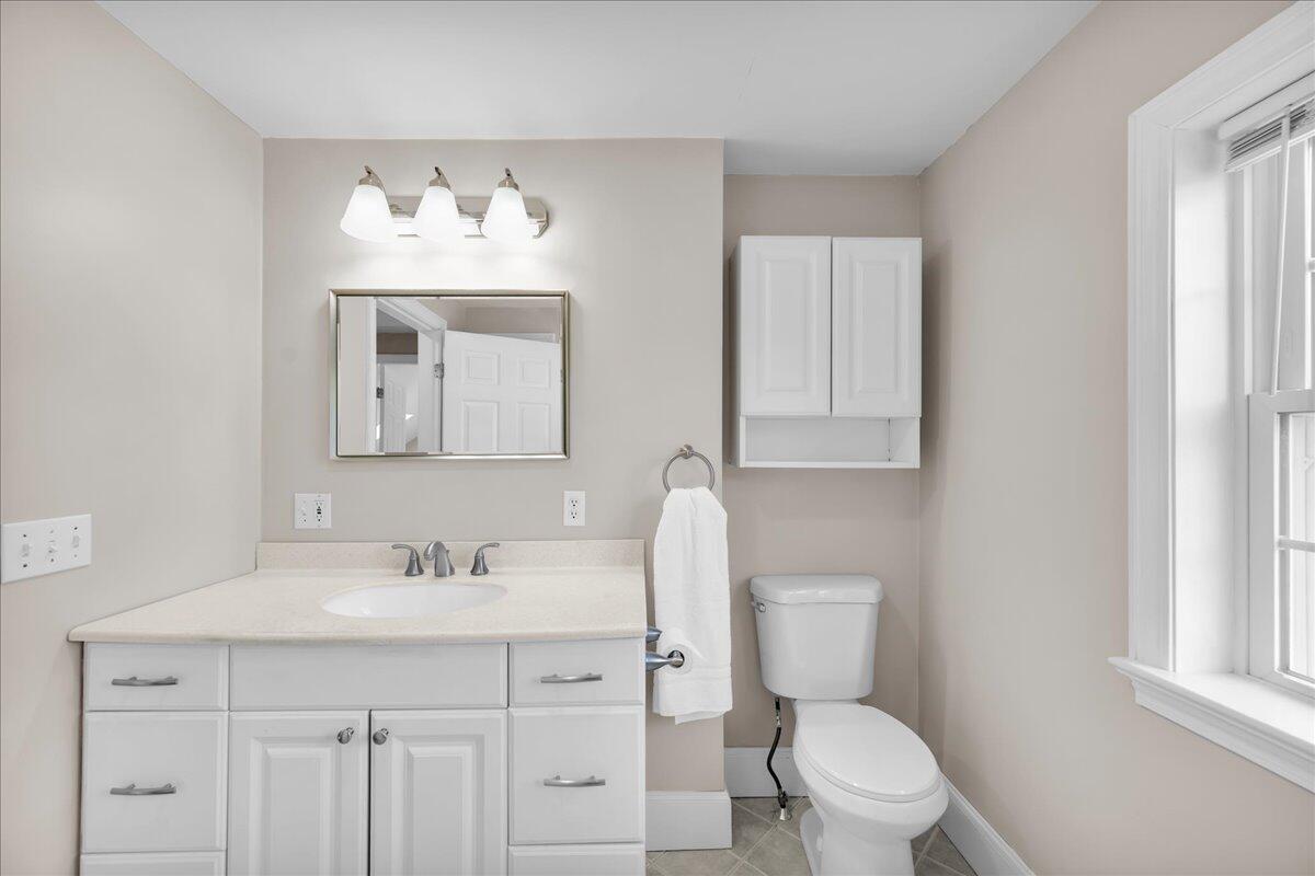 153 Cedar Street Belfast, ME 04915 - Photo 35 of 58 37-153 Cedar St. (41 of 69)