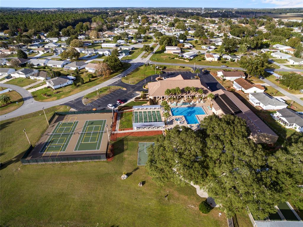 8492 Southwest 61st Terrace Road Ocala, FL 34476 - Photo 36 of 46