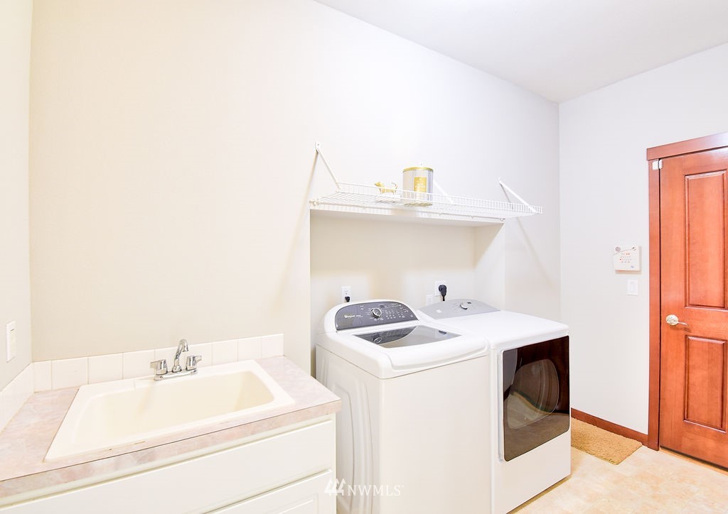 4024 216th Place Southeast Bothell, WA 98021 - Photo 14 of 29