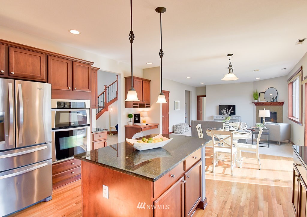 4024 216th Place Southeast Bothell, WA 98021 - Photo 9 of 29