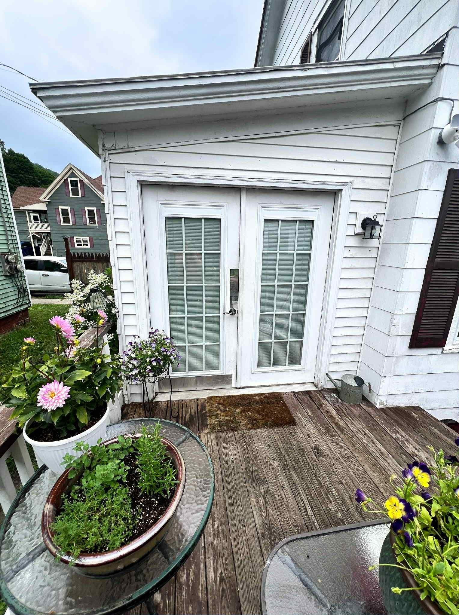 12 Laurel Avenue Rockingham, VT 05101 - Photo 6 of 21