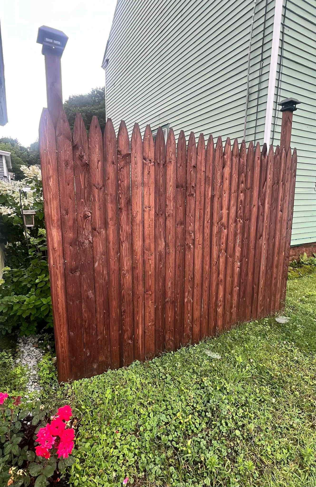 12 Laurel Avenue Rockingham, VT 05101 - Photo 8 of 21