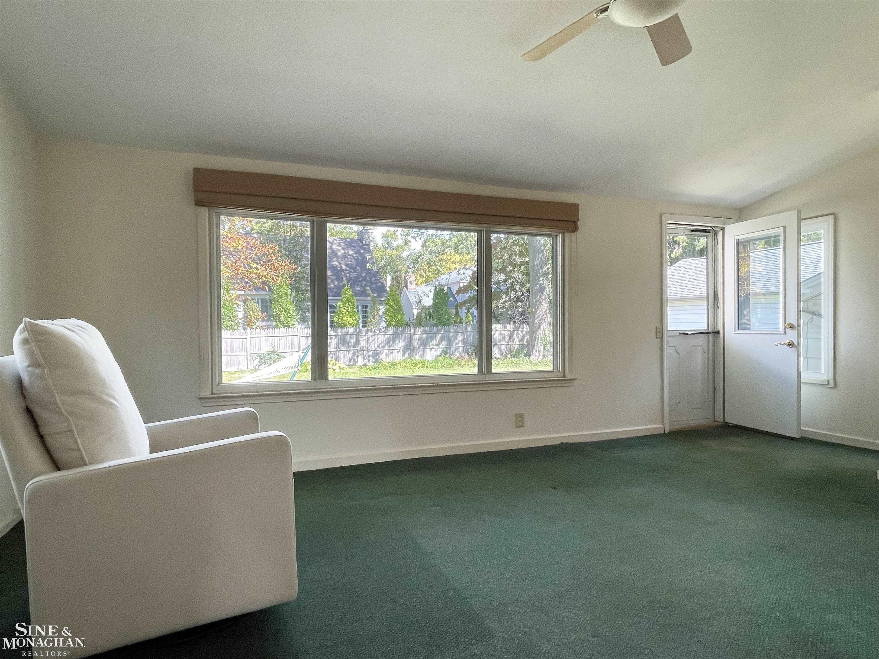 208 Moross Road Grosse Pointe Farms, MI 48236 - Photo 17 of 35