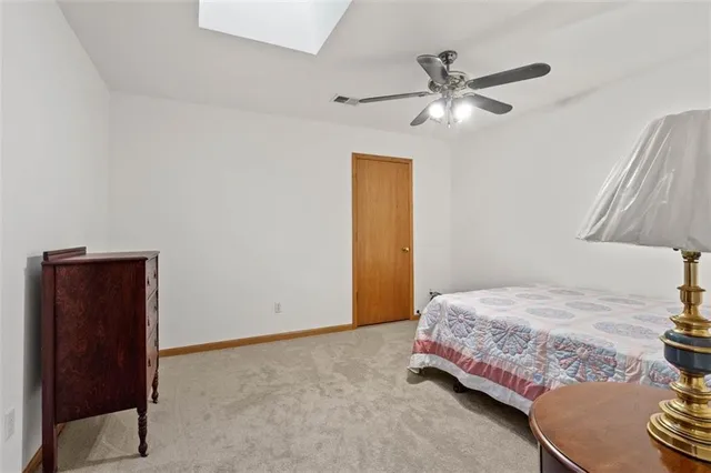 $690,000 | 3724 North Perrin Road, Independence, MO 64058