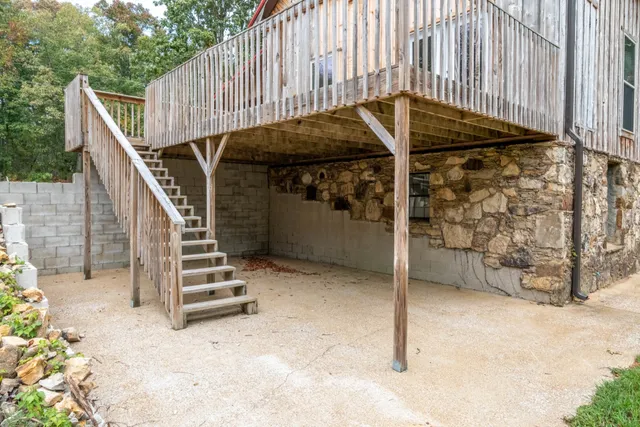 $299,999 | 2312 Little Fish Trap Road, Lawrenceburg, TN 38464