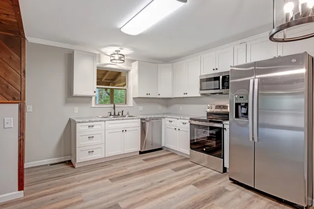 $299,999 | 2312 Little Fish Trap Road, Lawrenceburg, TN 38464