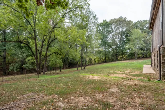 $299,999 | 2312 Little Fish Trap Road, Lawrenceburg, TN 38464