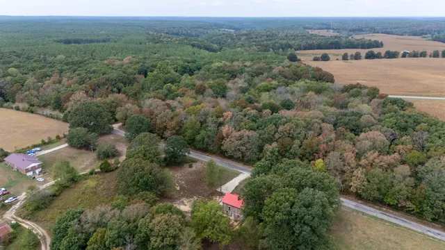 $299,999 | 2312 Little Fish Trap Road, Lawrenceburg, TN 38464