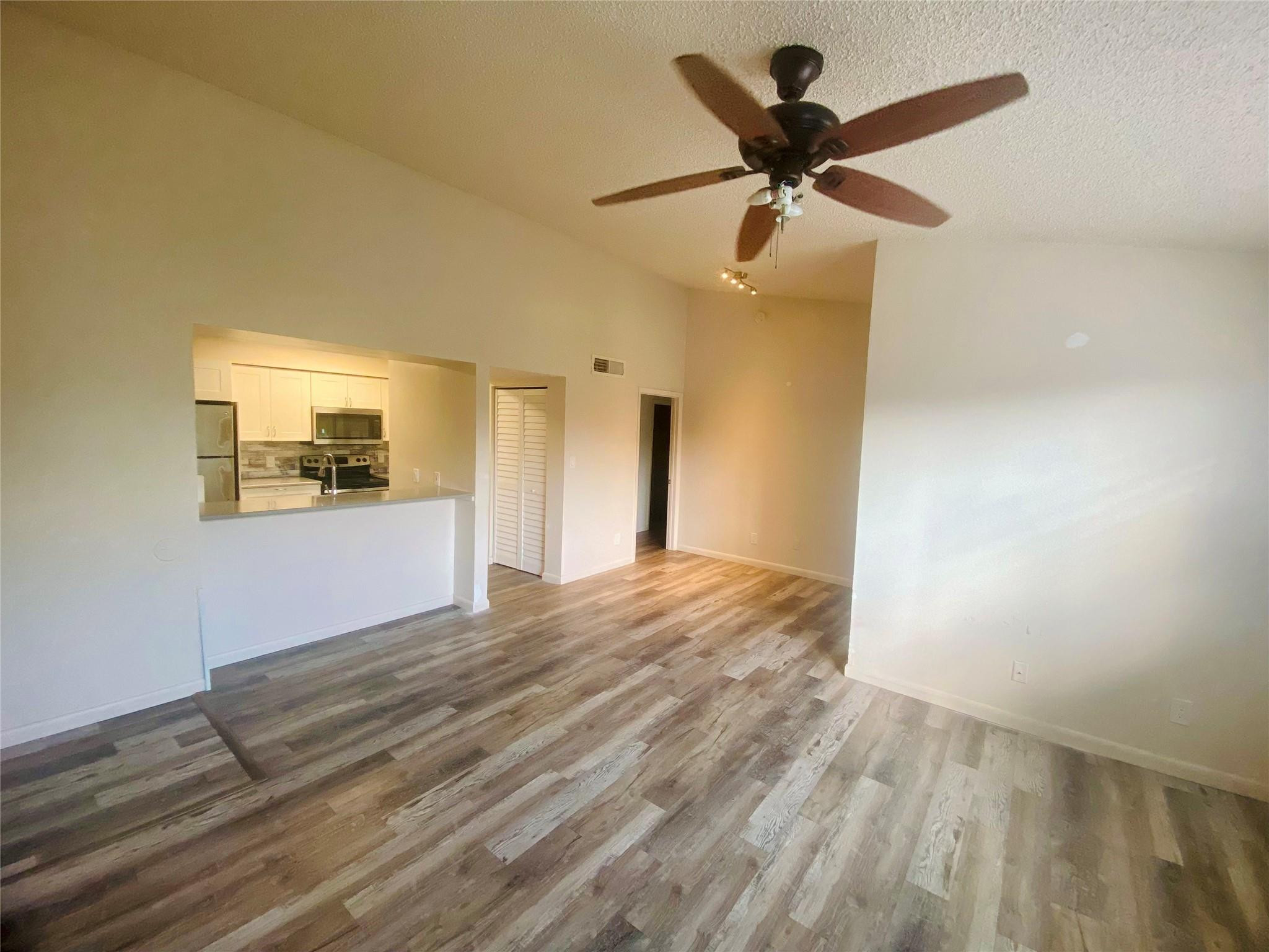 540 South Park Road, Unit 369 Hollywood, FL 33021 - Photo 16 of 31 Photo 16