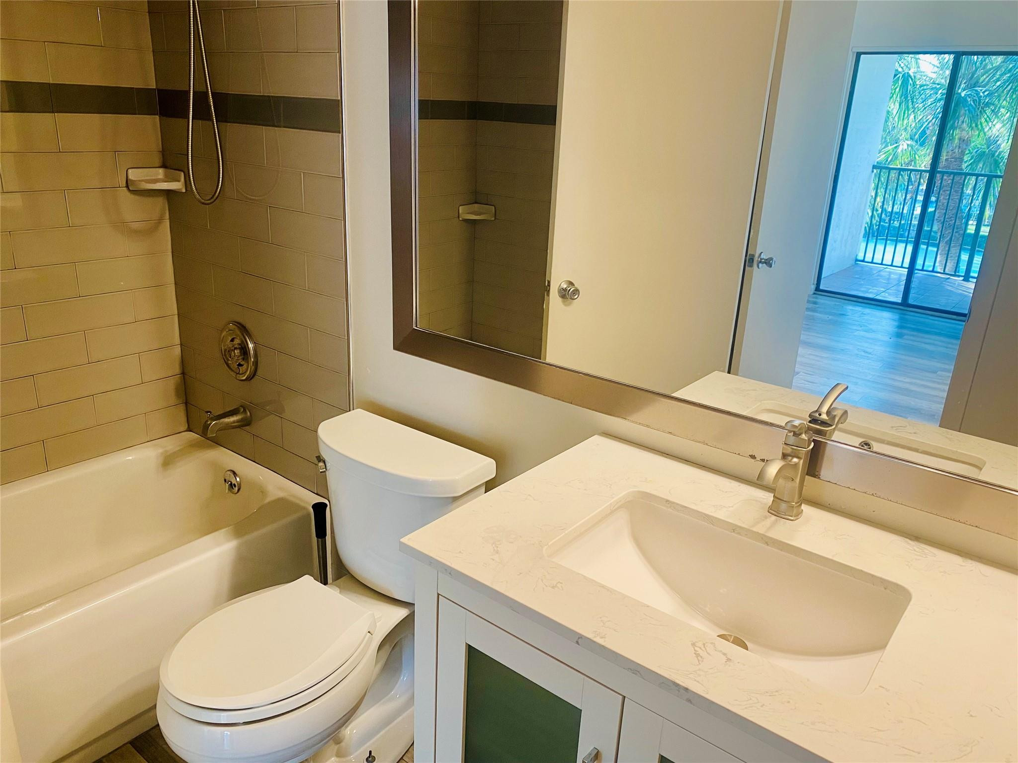 540 South Park Road, Unit 369 Hollywood, FL 33021 - Photo 17 of 31 Photo 17