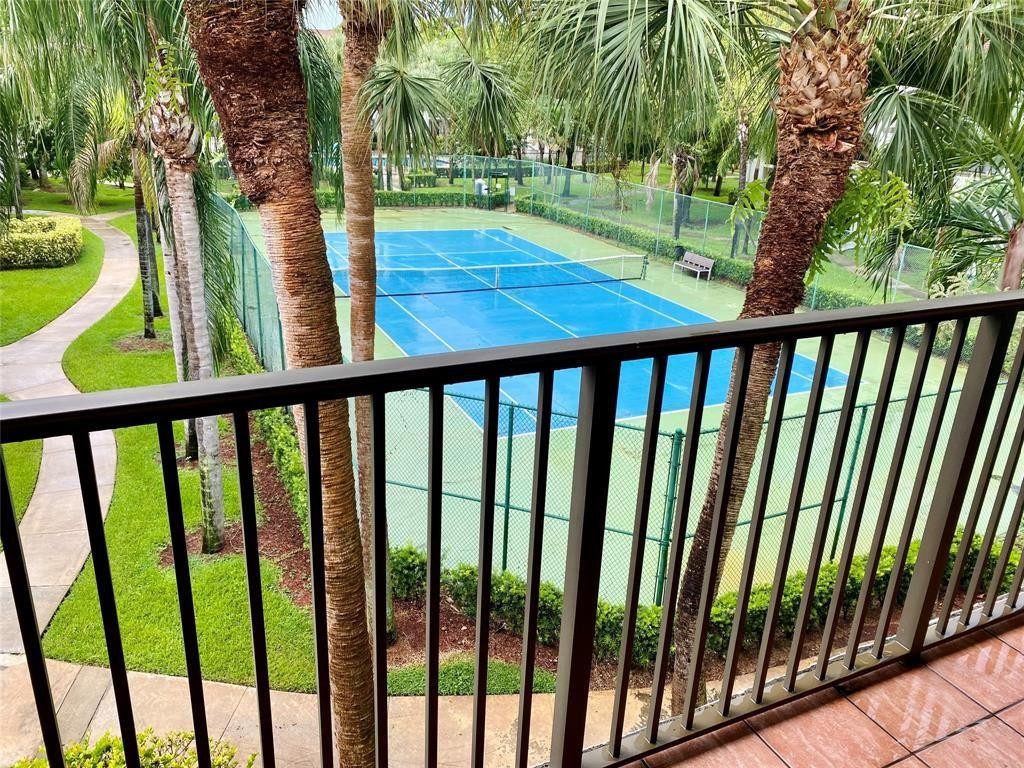 540 South Park Road, Unit 369 Hollywood, FL 33021 - Photo 2 of 31 Photo 2