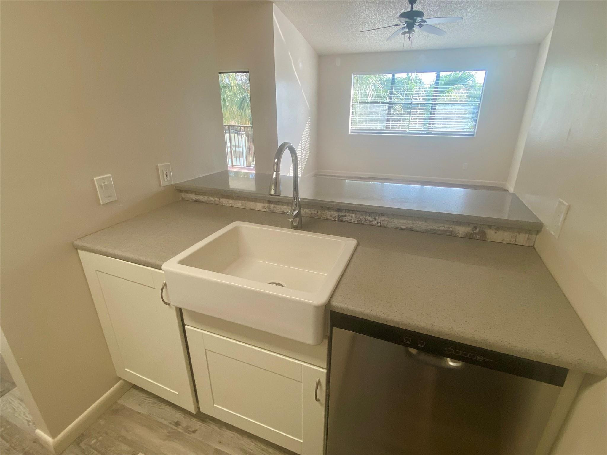 540 South Park Road, Unit 369 Hollywood, FL 33021 - Photo 22 of 31 Photo 22