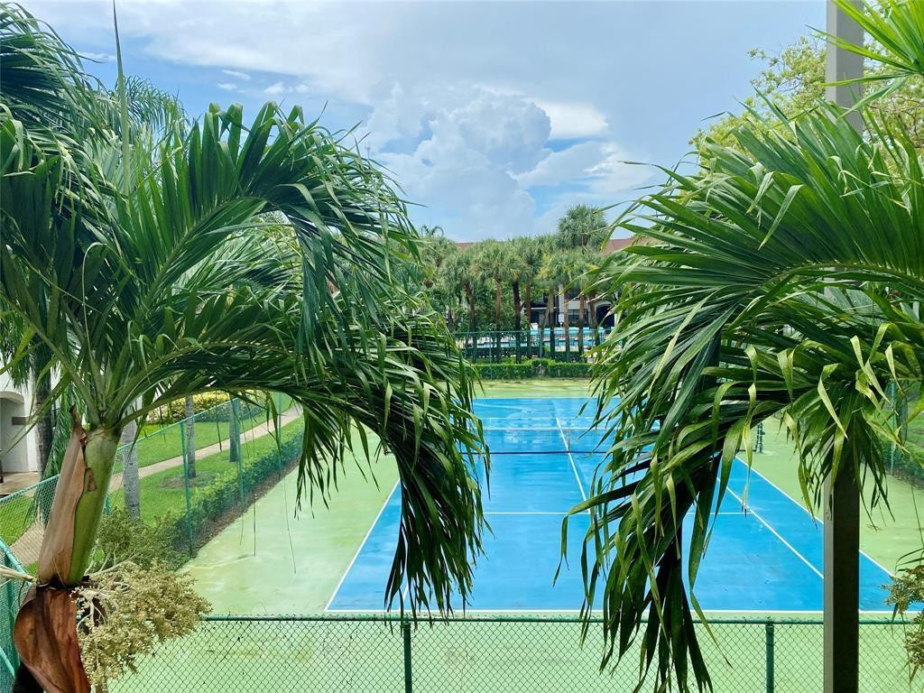 540 South Park Road, Unit 369 Hollywood, FL 33021 - Photo 6 of 31 Photo 6
