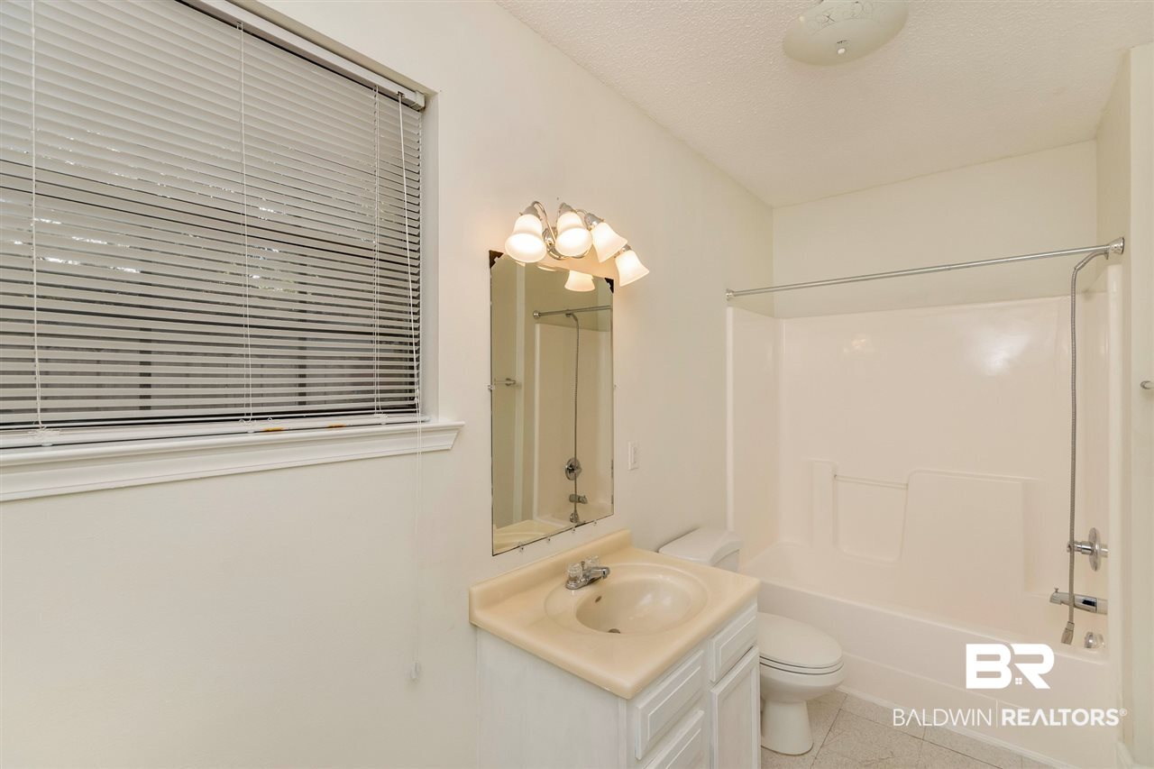 5266 Maudelayne Drive North Mobile, AL 36693 - Photo 25 of 39