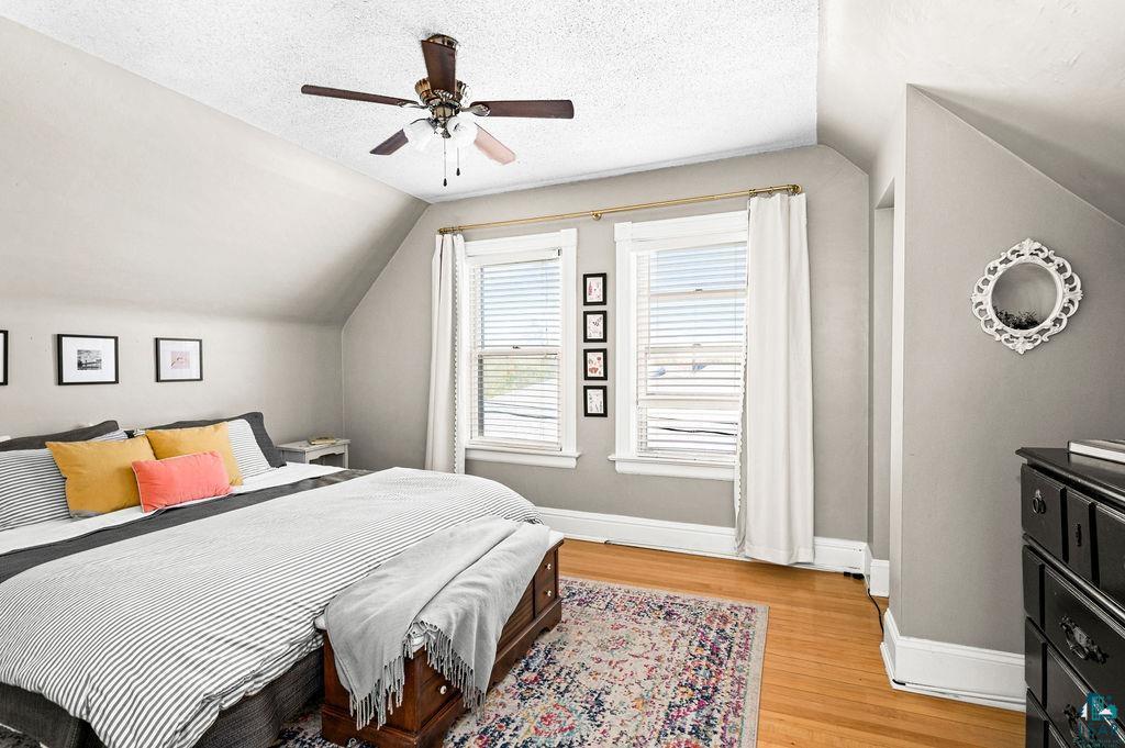 5405 Oneida Street Duluth, MN 55804 - Photo 17 of 29