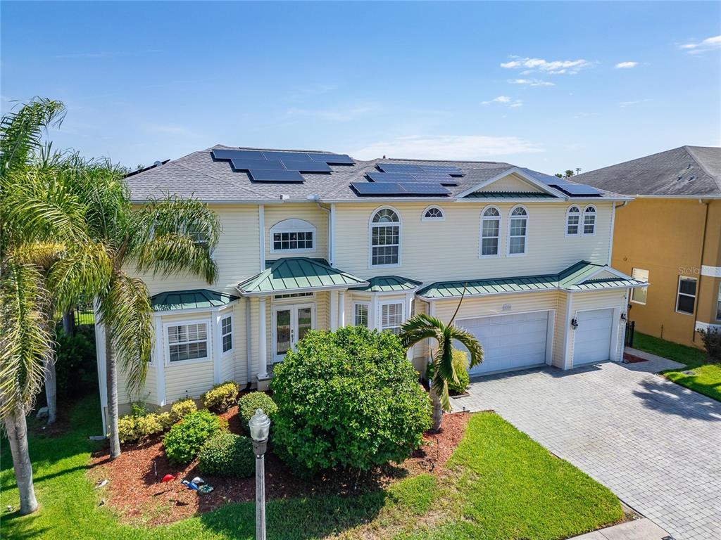 339 Manatee Lane Tarpon Springs, FL 34689 - Photo 3 of 35