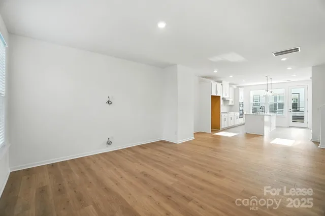 $2,350 | 5033 Westmead Lane, Charlotte, NC 28262