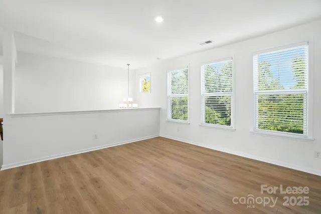 $2,350 | 5033 Westmead Lane, Charlotte, NC 28262