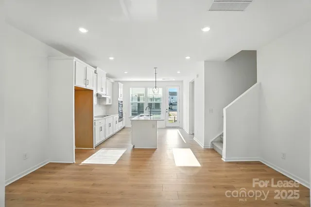 $2,350 | 5033 Westmead Lane, Charlotte, NC 28262