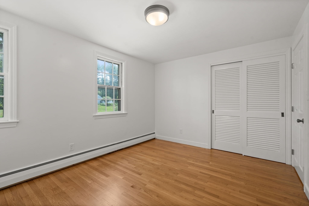 13 Valley Road Dover, MA 02030 - Photo 19 of 33