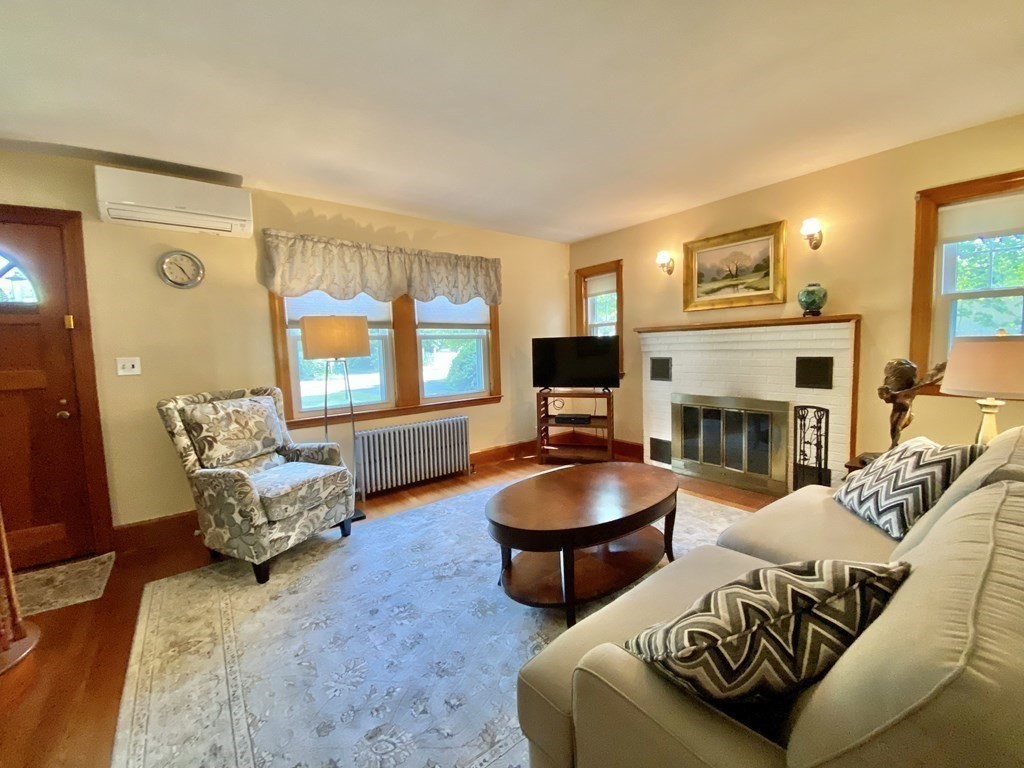 46 Windmill Hill Road Groton, MA 01450 - Photo 4 of 25